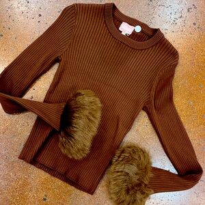 NWT show me your mumu size SMALL fur trim top brown